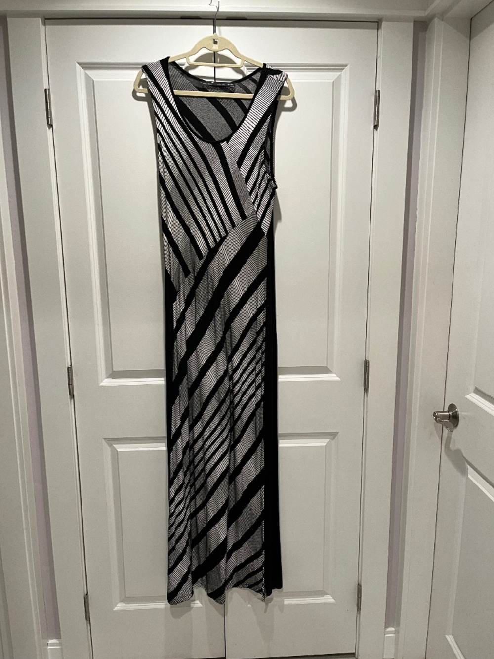 Ladies tube dress, Melissa Nepton (Simons) size XL